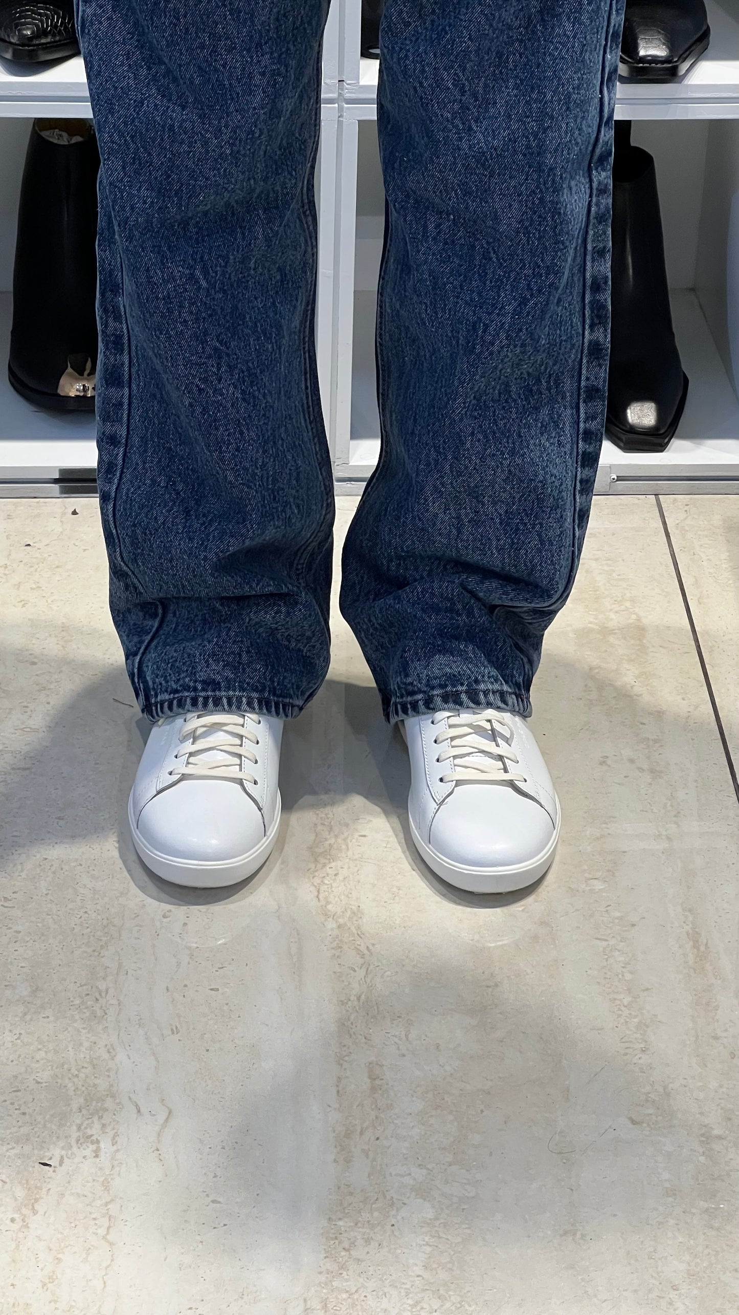 White Sneaker shoes