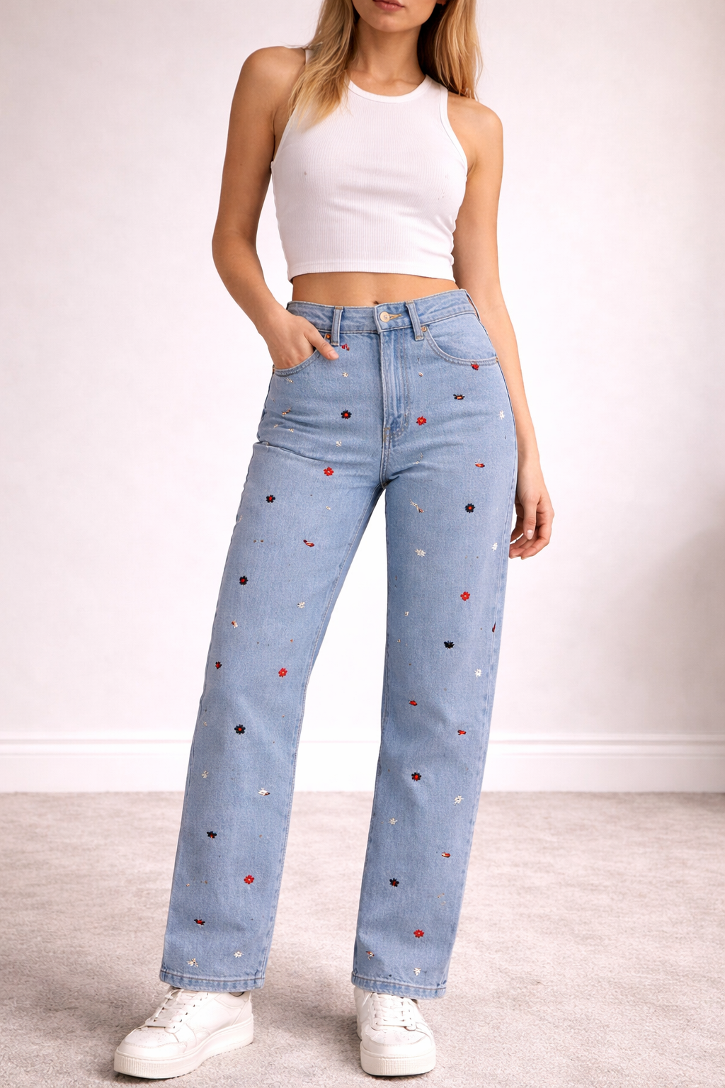 Women’s Straight Fit Printed Jeans