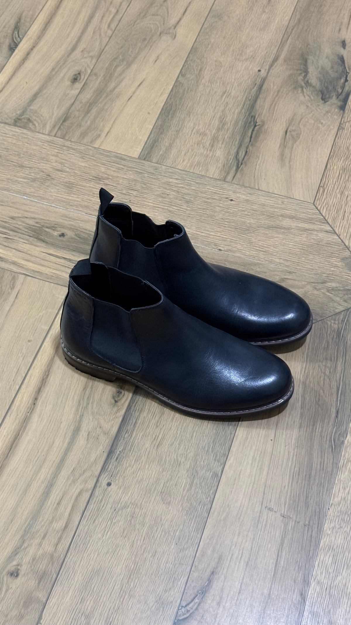 Black Chelsea Boots | Formal & Party Wear |