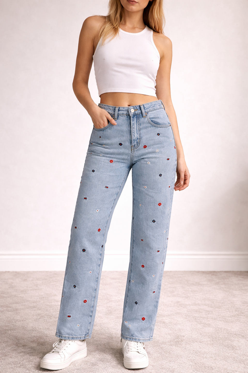 Women’s Straight Fit Printed Jeans