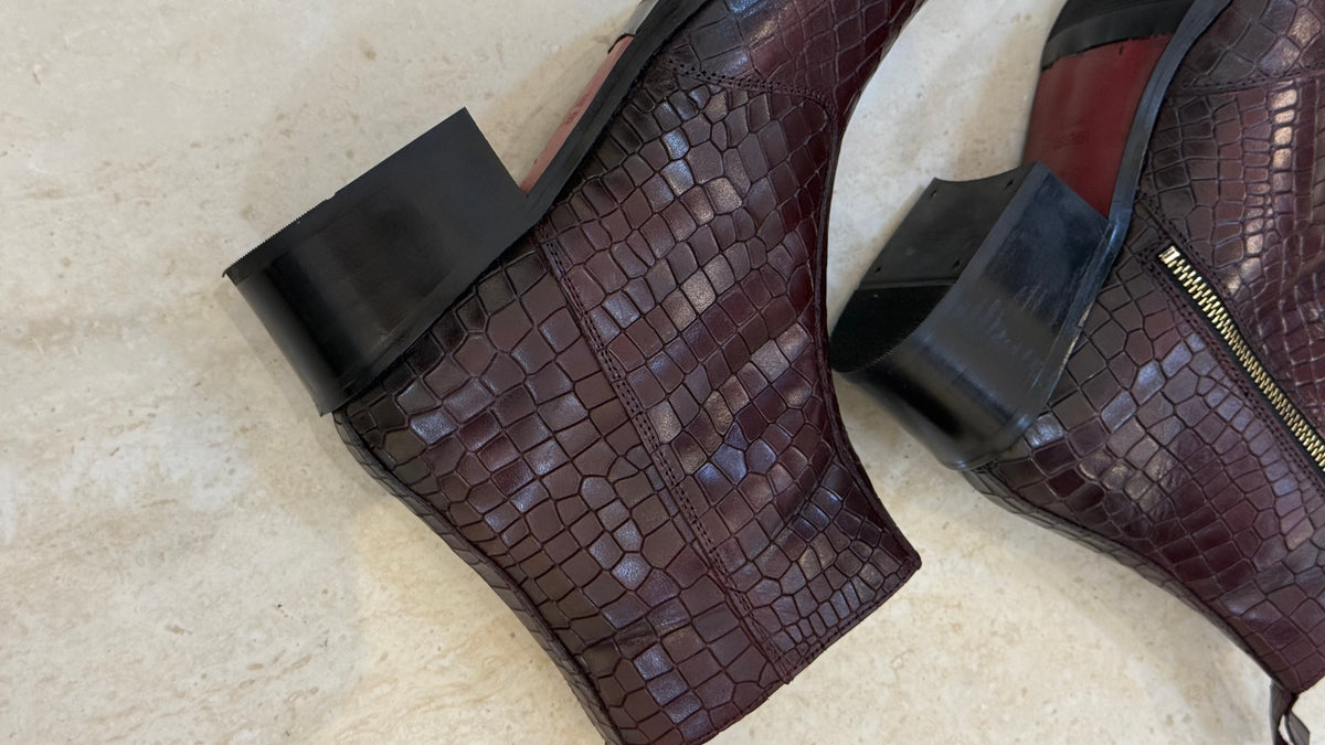 Cuban Heel Croco leather Burgundy Chelsea Boot