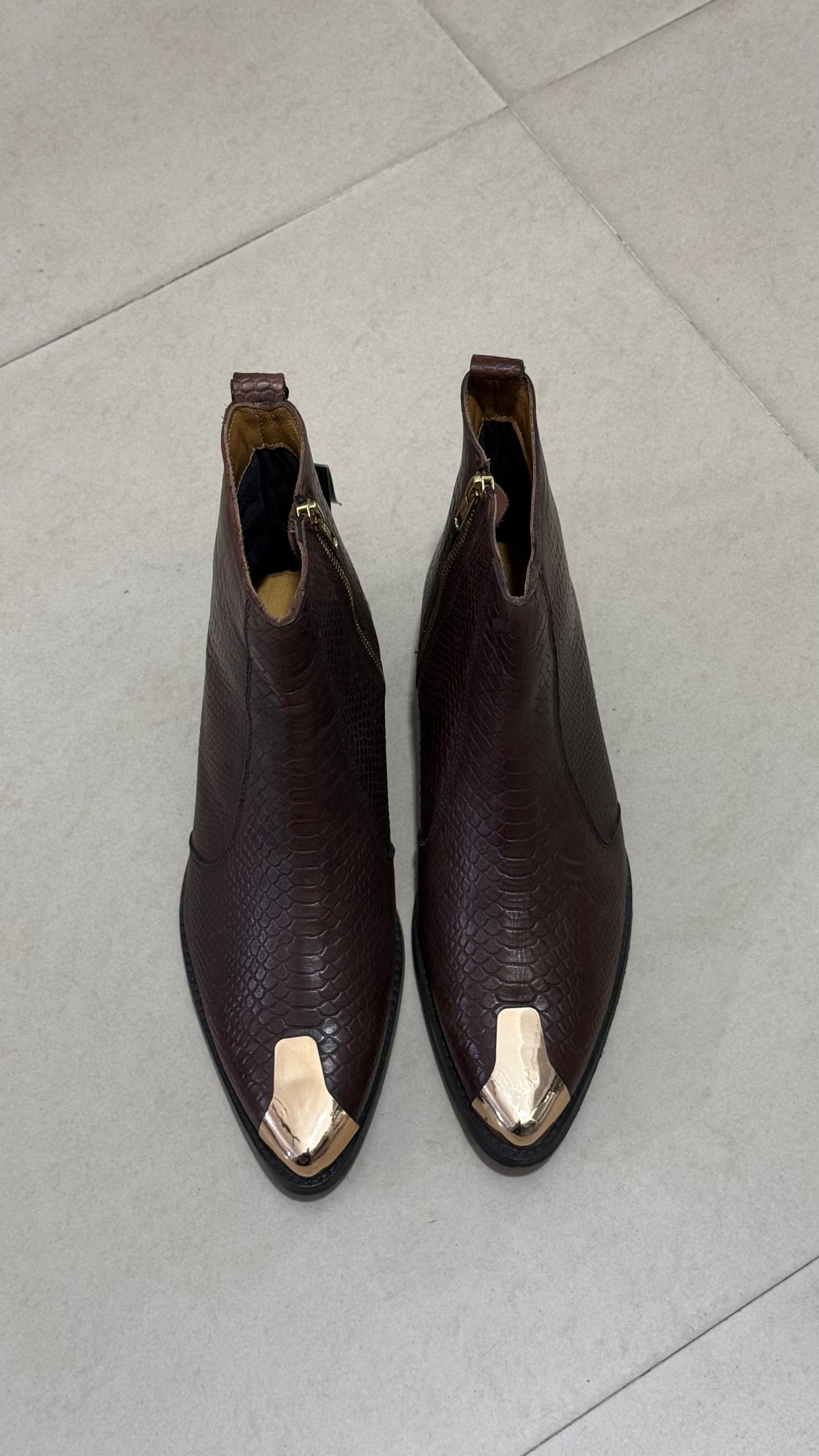 Cuban Heel Croco leather Chelsea | Hand Made|Pointed Golden Toe | Party Wear