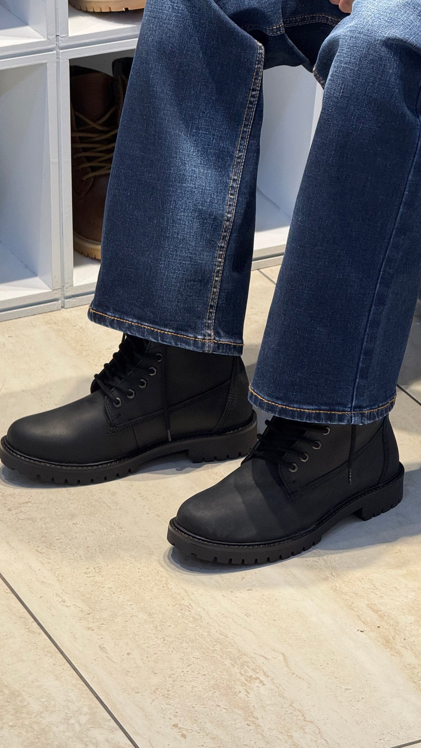 Casual Wear Trendy Boots in Black