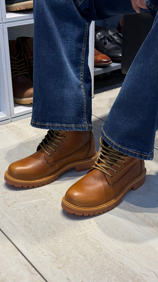Casual Wear Trendy Boots in Dark Brown